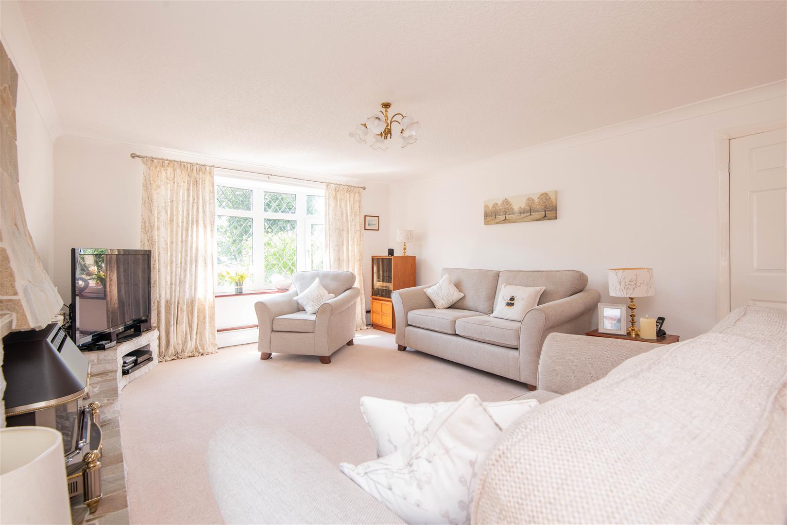 Fox Lane, Leyland